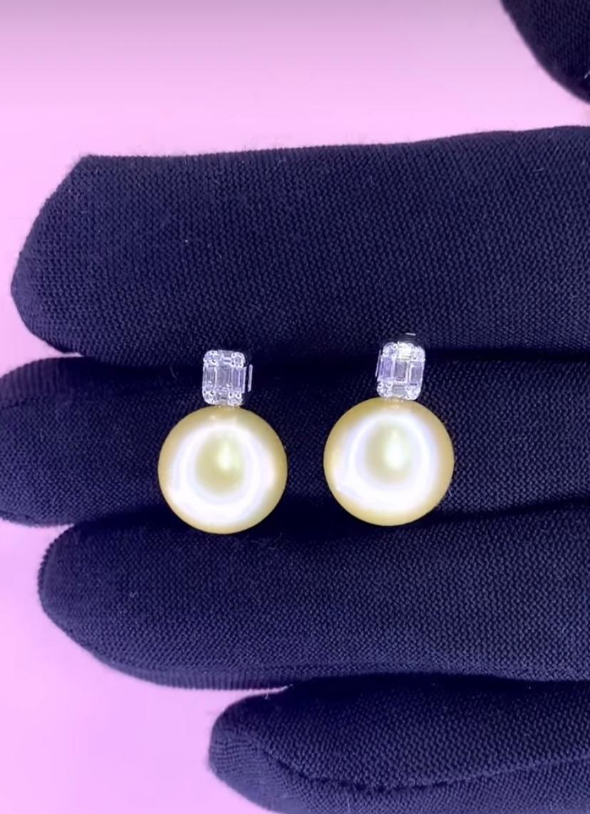 Round Cut GIT Certified Golden South Sea Pearls Diamonds 18K Gold Earrings For Sale