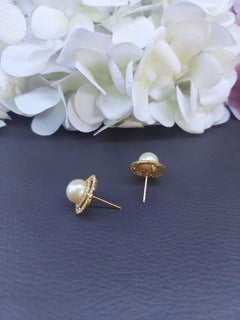 GIT Certified Golden South Sea Pearls Fancy Yellow Diamonds 18K Gold Earrings