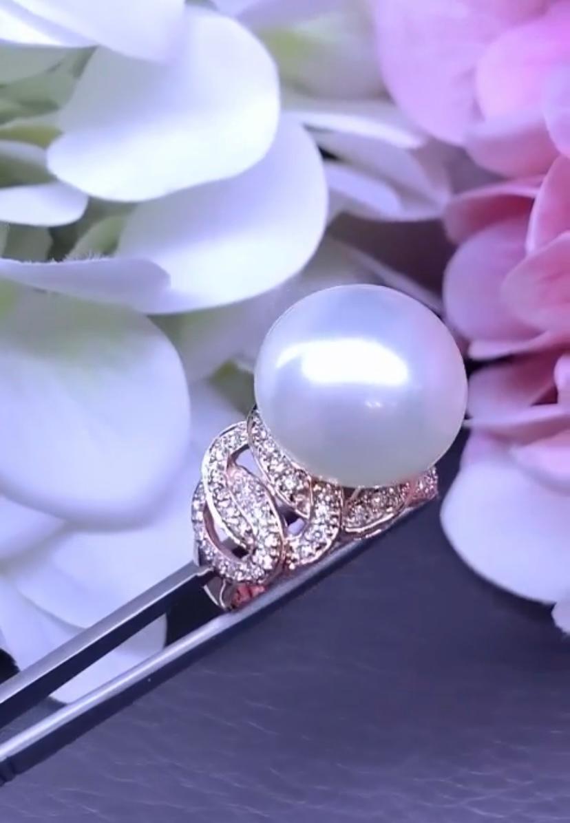 GIT Certified South Sea Pearl  Diamonds 18K Gold Cocktail Ring For Sale 3