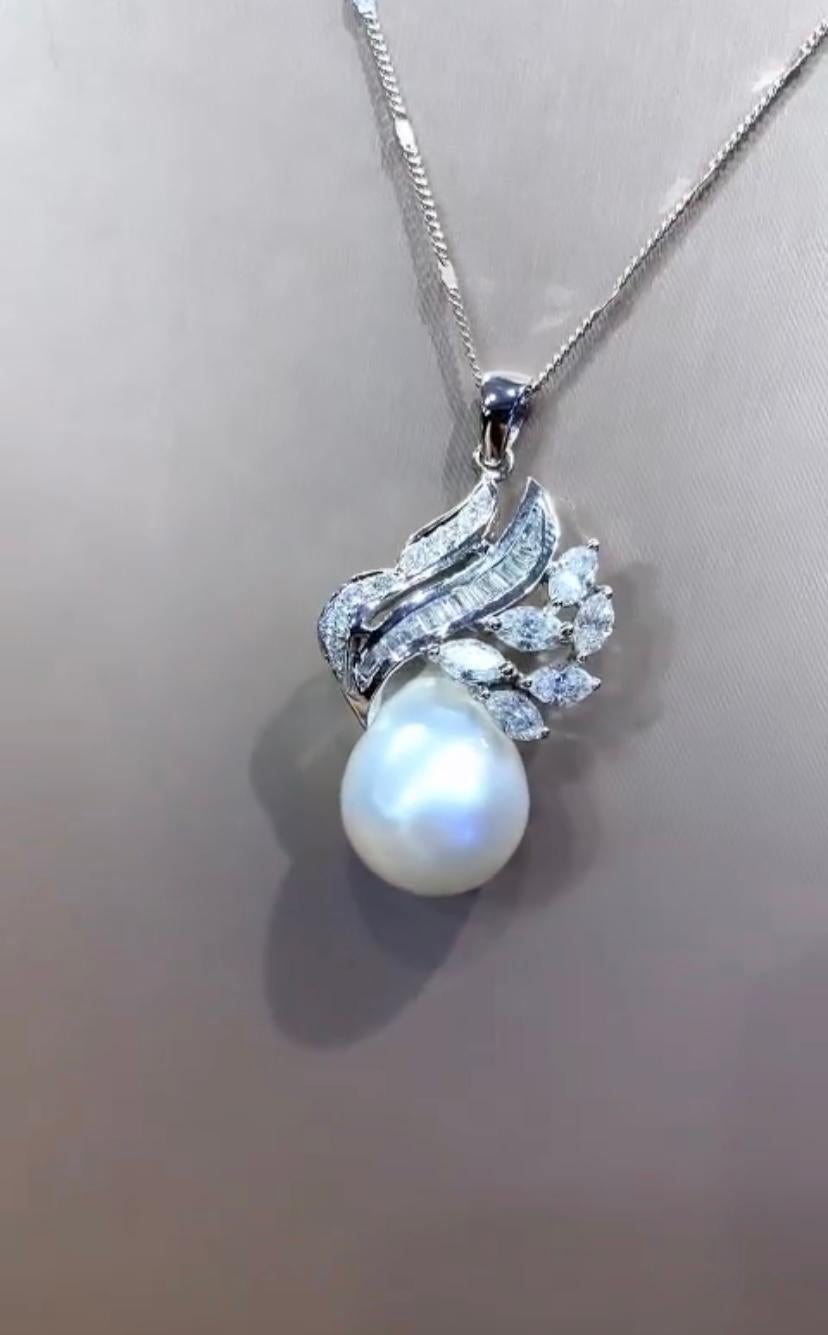 Taille ronde Perle des mers du Sud certifiée GIT  Diamants  Pendentif en or 18K  en vente