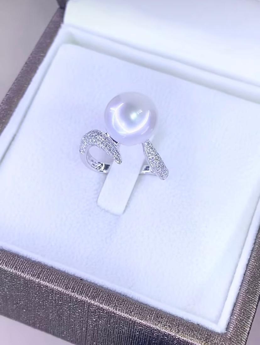 Anello con diamanti di perle dei mari del sud certificati GIT in oro 18 carati in vendita 6