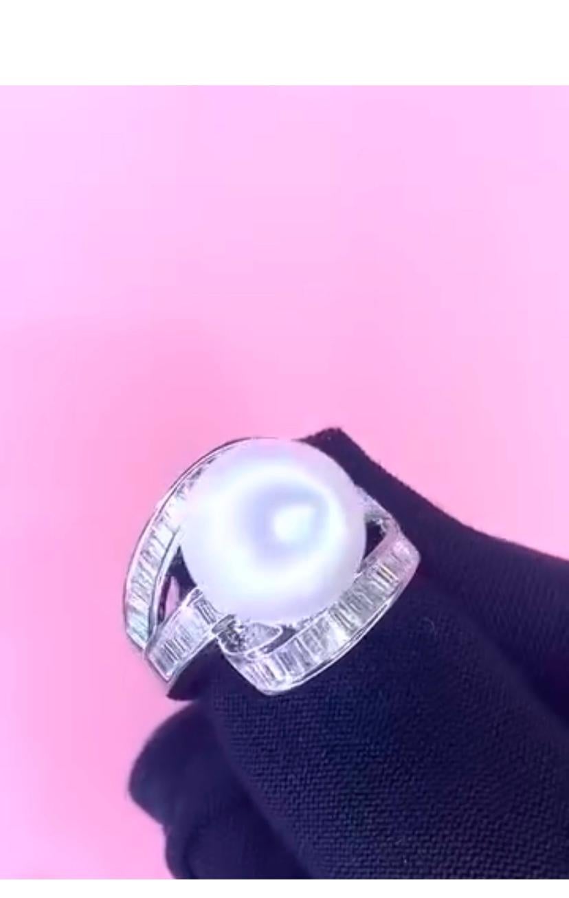 Taglio rotondo Anello con diamanti di perle dei mari del sud certificati GIT in oro 18 carati in vendita