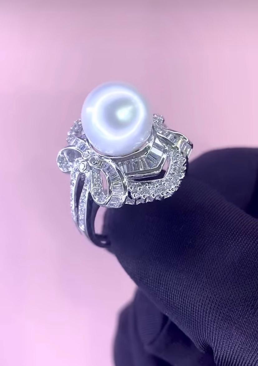 Women's GIT Certified South Sea Pearl Diamonds 18k Gold Ring For Sale
