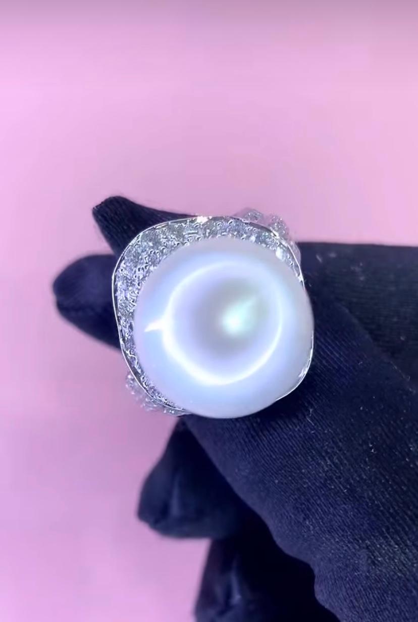 GIT Certified South Sea Pearl Diamonds 18K Gold Ring For Sale 4