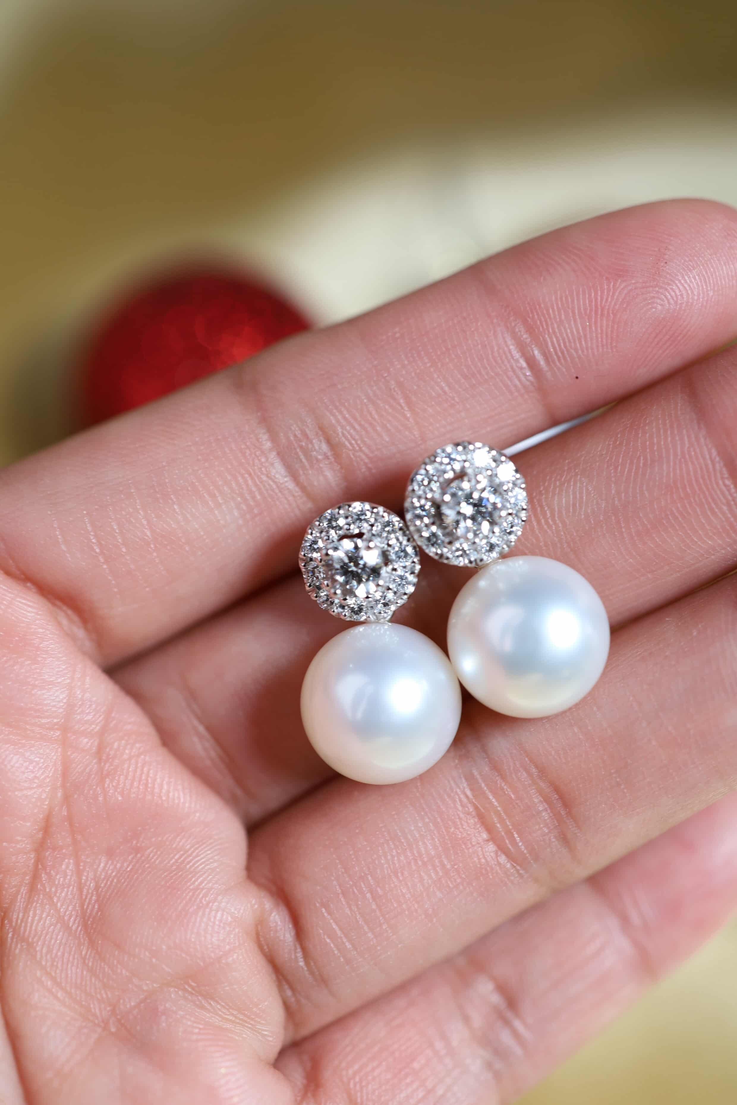 GIT Zertifizierte Südseeperlen 1,20 Karat Diamanten 18k Gold Ohrringe im Zustand „Neu“ im Angebot in New Delhi, Delhi