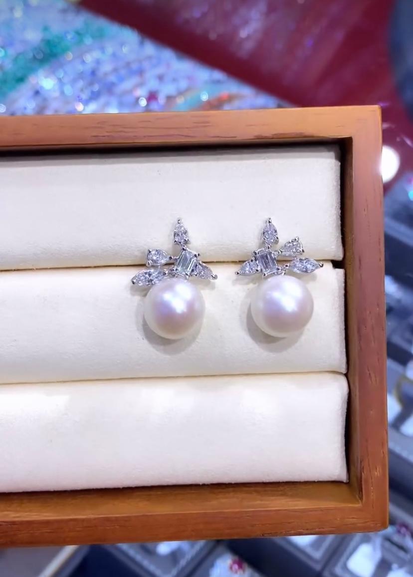 Perles des mers du Sud certifiées GIT  Boucles d'oreilles en or 18k avec 1,65 ct de diamants en vente 1