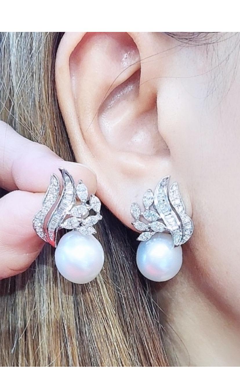 Round Cut GIT Certified South Sea Pearls  2.60 Diamonds 18k Gold Earrings For Sale