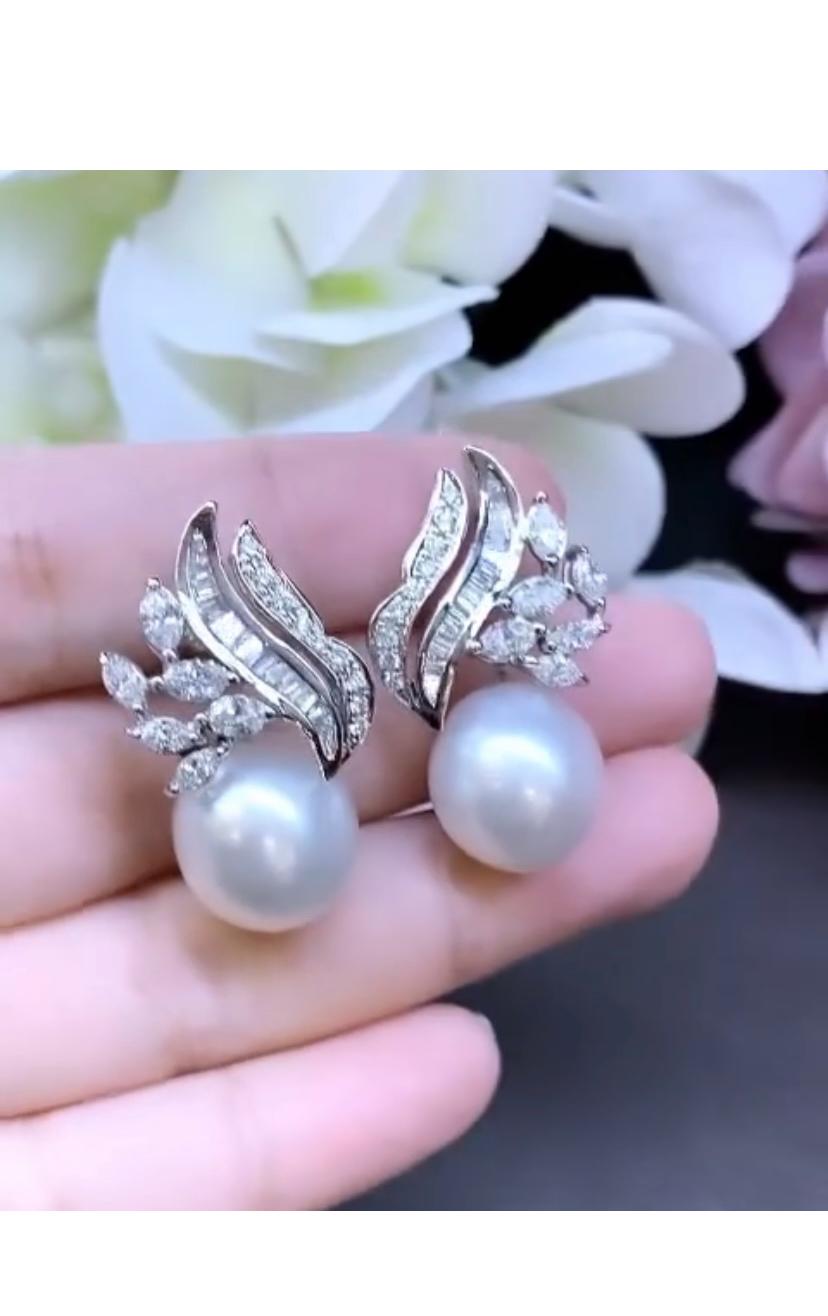 Women's GIT Certified South Sea Pearls  2.60 Diamonds 18k Gold Earrings For Sale