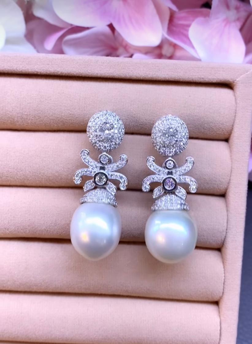 Women's or Men's GIT Certified South Sea Pearls  2.78 Carats Diamonds 18K Gold Earrings For Sale