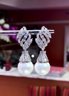 Designer Nikabell 18k Gold South Sea Pearl & Diamond Drop Earrings