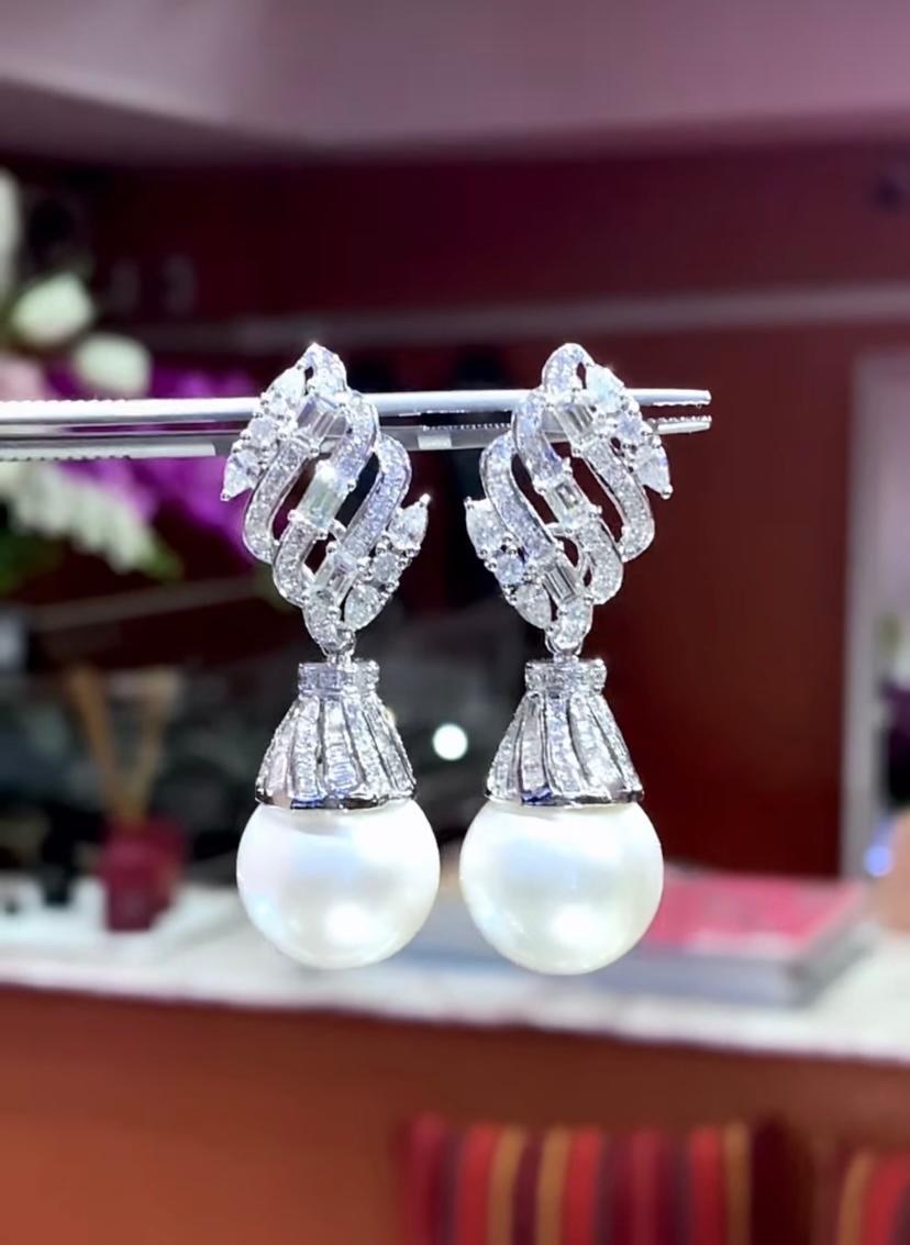 Round Cut GIT Certified South Sea Pearls  4.00 Ct Diamonds 18k Gold Earrings For Sale