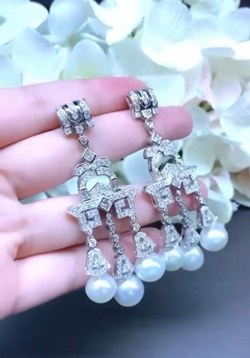 Boucles d'oreilles en or 18 carats GIT Certified South Sea Pearls 4.13 Ct Diamonds  Pour femmes en vente