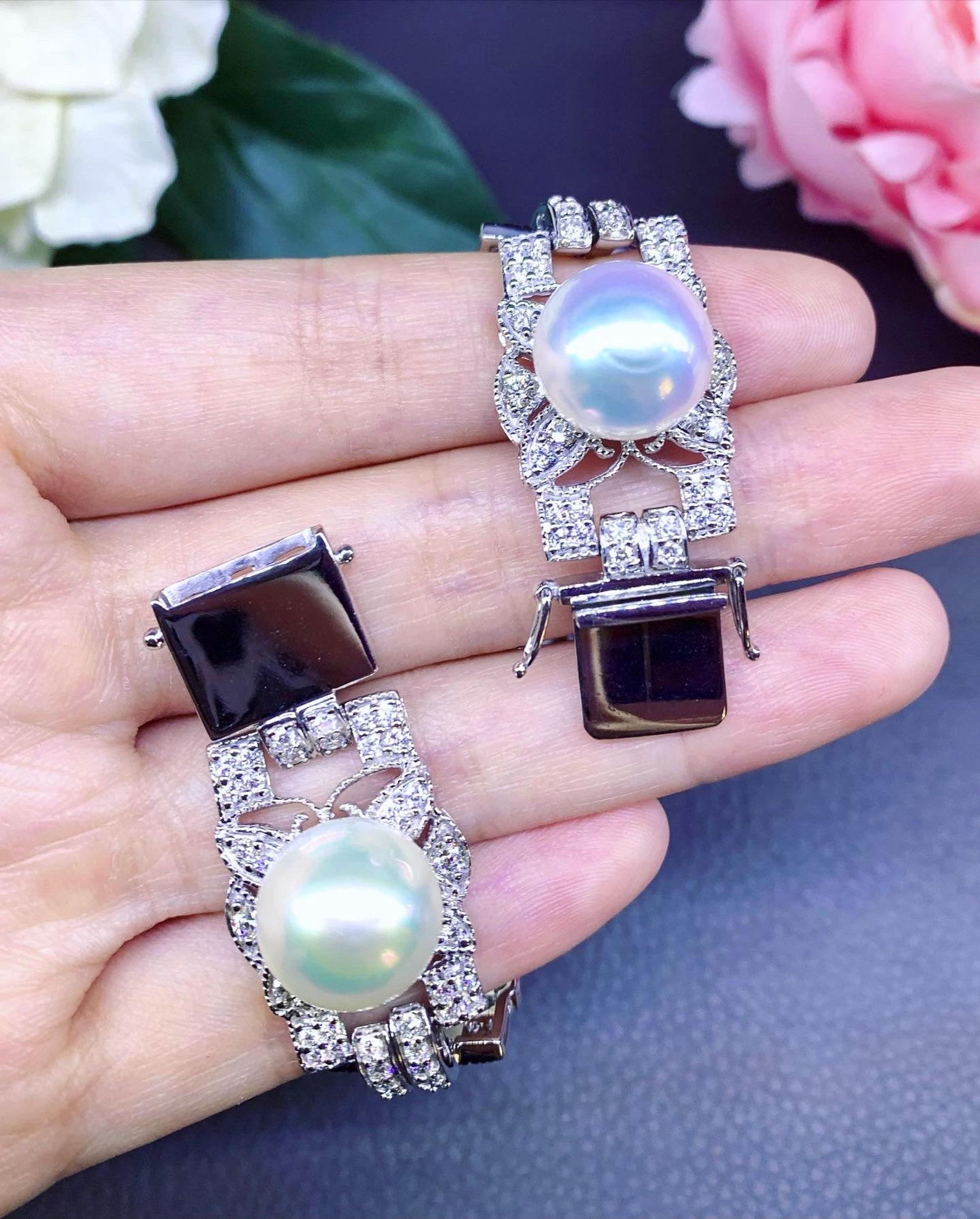 Women's GIT Certified South Sea Pearls 5.00 Ct Diamonds 18K Gold Bracelet For Sale