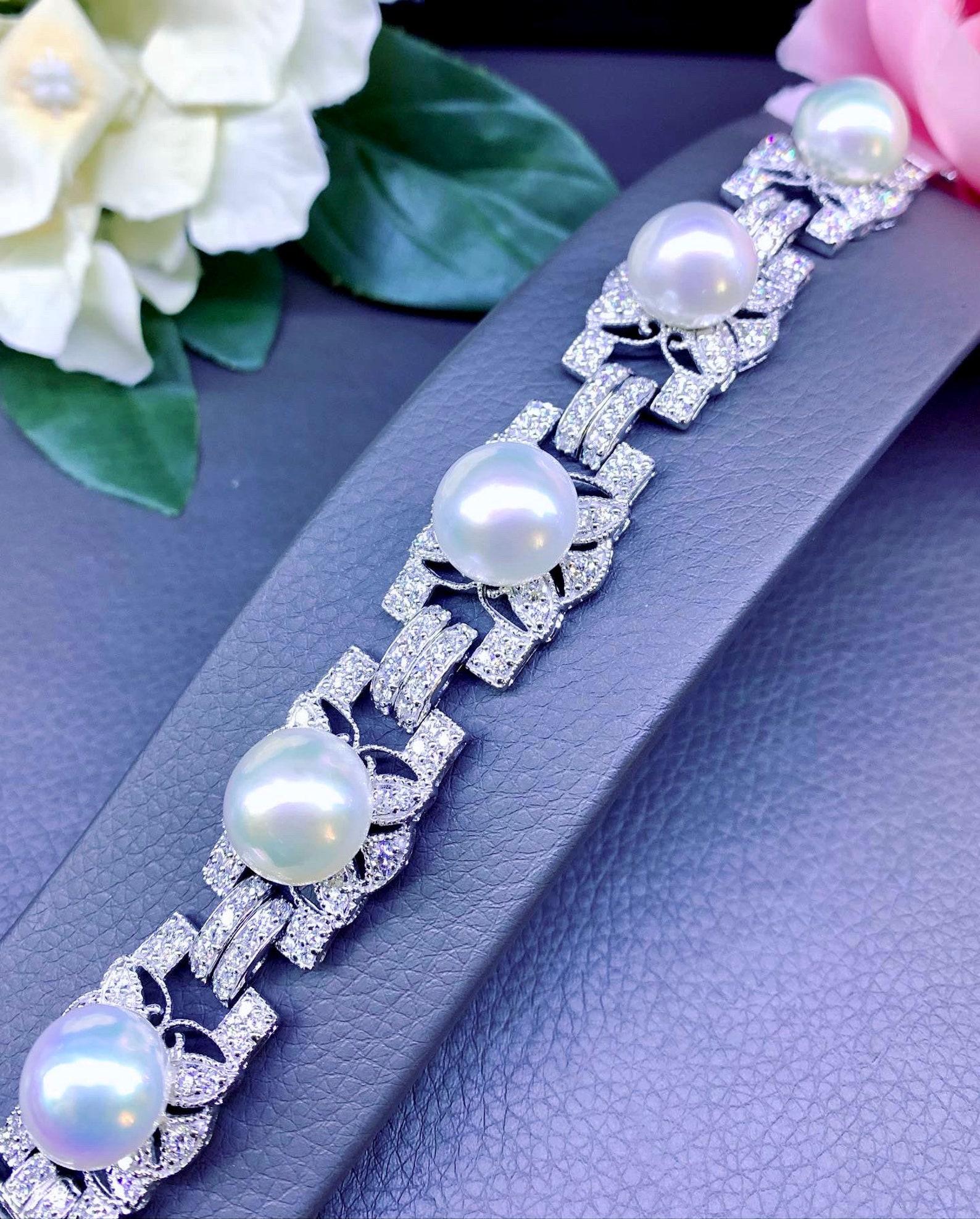 GIT Certified South Sea Pearls 5.00 Ct Diamonds 18K Gold Bracelet For Sale 2