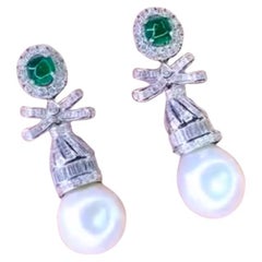 GIT Certified South Sea Pearls 5.40 Ct Zambian Emeralds 4.30 Ct Diamonds Earring