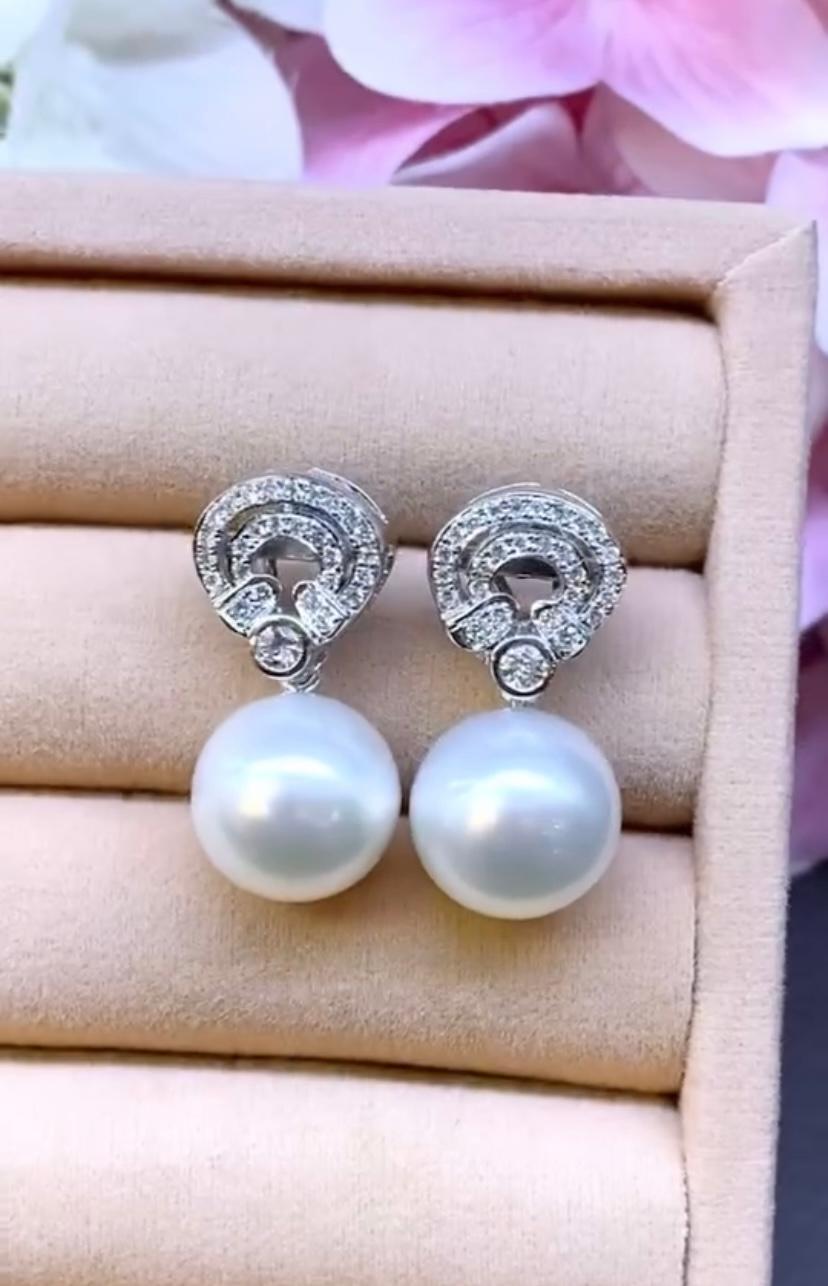 Round Cut GIT Certified South Sea Pearls Diamonds 18K Gold Earrings For Sale