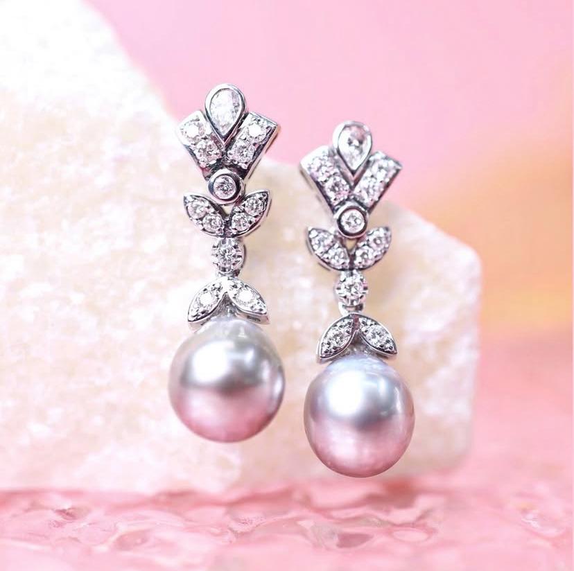 GIT Certified South Sea Pearls Diamonds 18K Gold Earrings in vendita 3