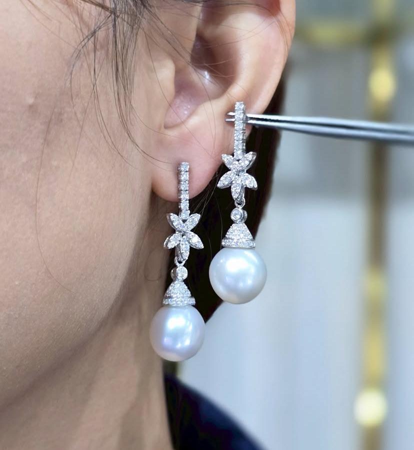 GIT Certified South Sea Pearls Diamonds 18K Gold Earrings For Sale 4