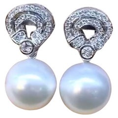 GIT Certified South Sea Pearls Diamonds 18K Gold Earrings