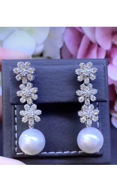 GIT Certified South Sea Pearls  Diamonds 18K Gold Flowers Earrings