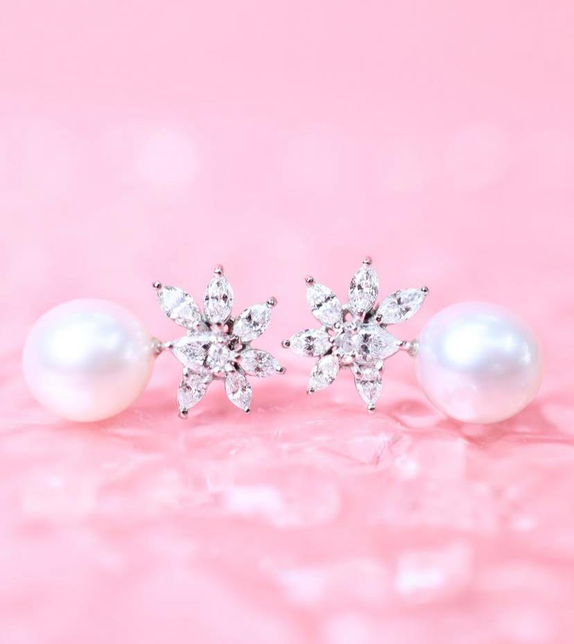 De las mujeres GIT Certificado Perlas del Mar del Sur Diamantes Oro 18K en venta
