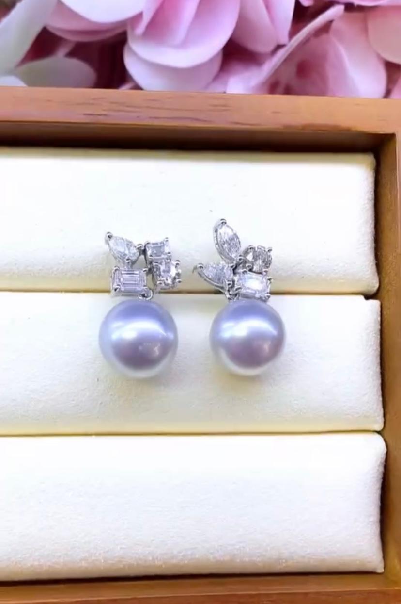 Donna Perle dei mari del sud certificate GIT  Orecchini con diamanti naturali da 2,19 carati in oro 18 carati in vendita