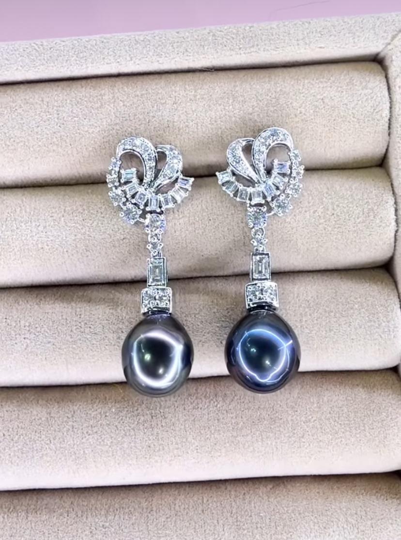 GIT Certified Tahitian Pearls 1.70 Ct Diamonds 18k Gold Earrings For Sale 1
