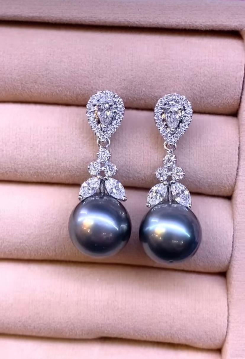 Taglio rotondo Orecchini in oro 18K con perle di Tahiti e diamanti certificati GIT