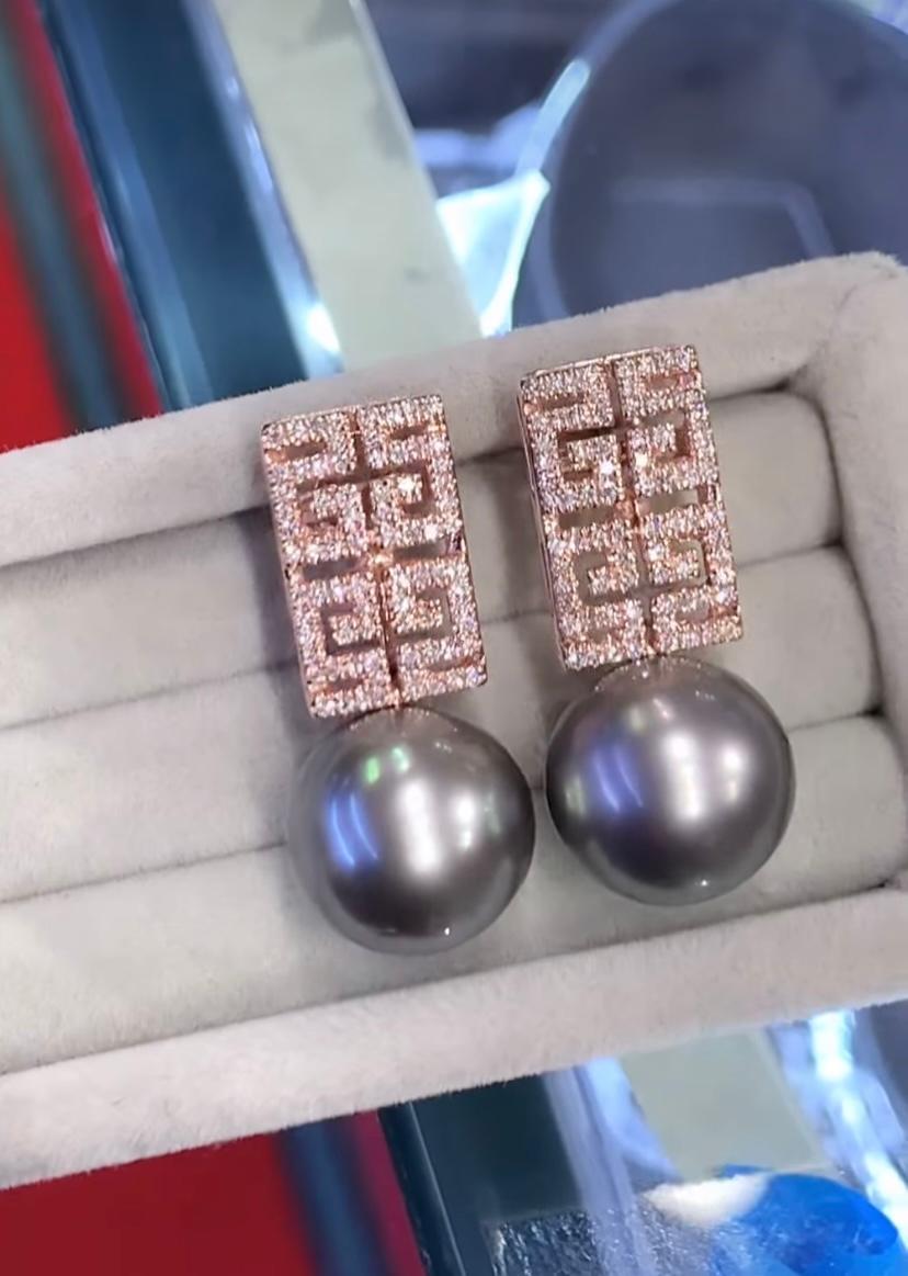 Women's GIT Certified Tahitian Pearls Diamonds 18K Gold Earrings For Sale