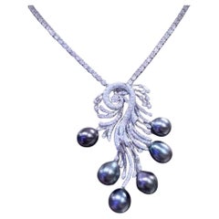 Pendentif en or 18k certifié GIT Perles de Tahiti Diamants