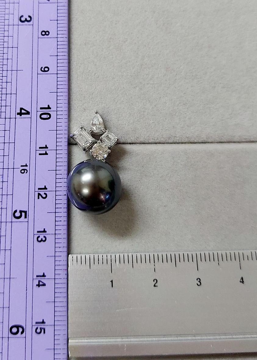GIT Certified Tahitian Pearls  Diamonds 18kGold Earrings For Sale 2