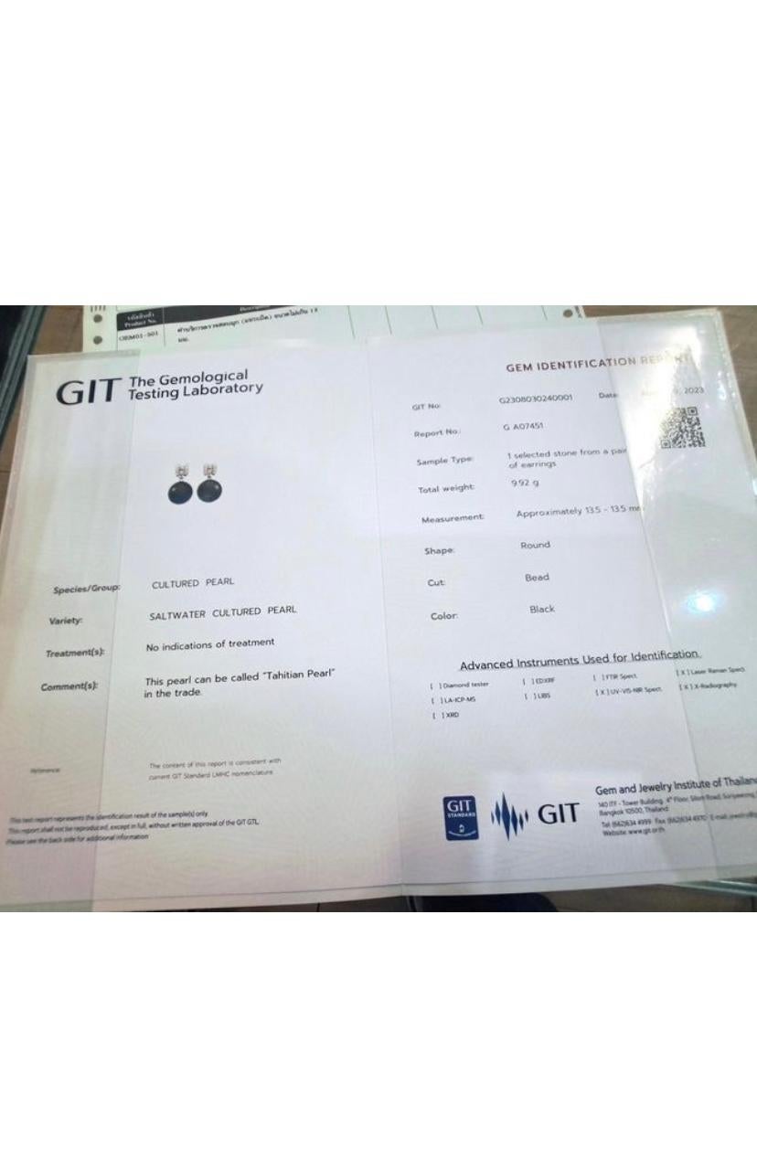 GIT Certified Untreated Tahitian Pearls  Diamonds 18k Gold  Earrings  For Sale 2