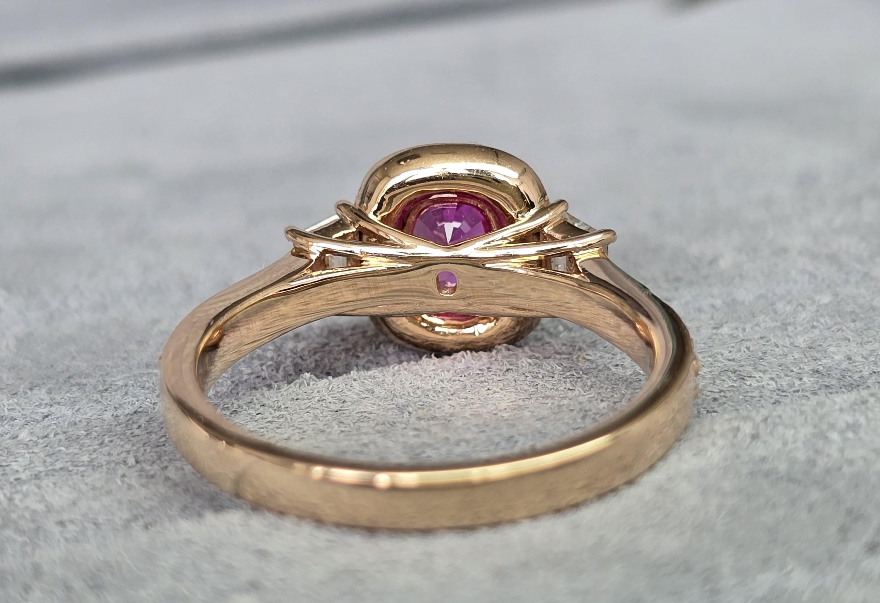 GIT & GFCO Certified Ceylon Pink Sapphire Ring For Sale 3