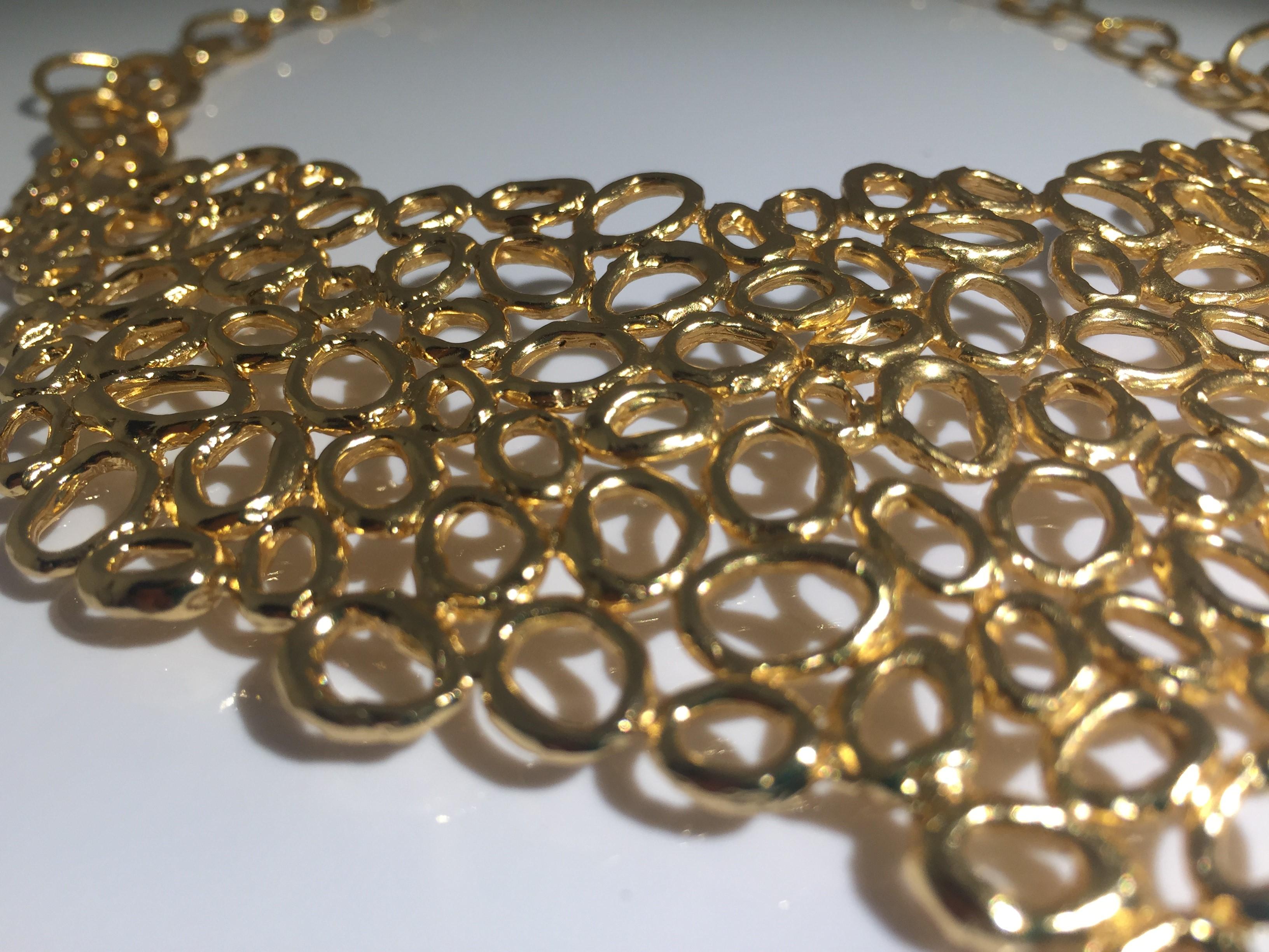 Giulia Barela 24 karat Gold Plated Bronze Air Necklace In New Condition For Sale In Rome, IT