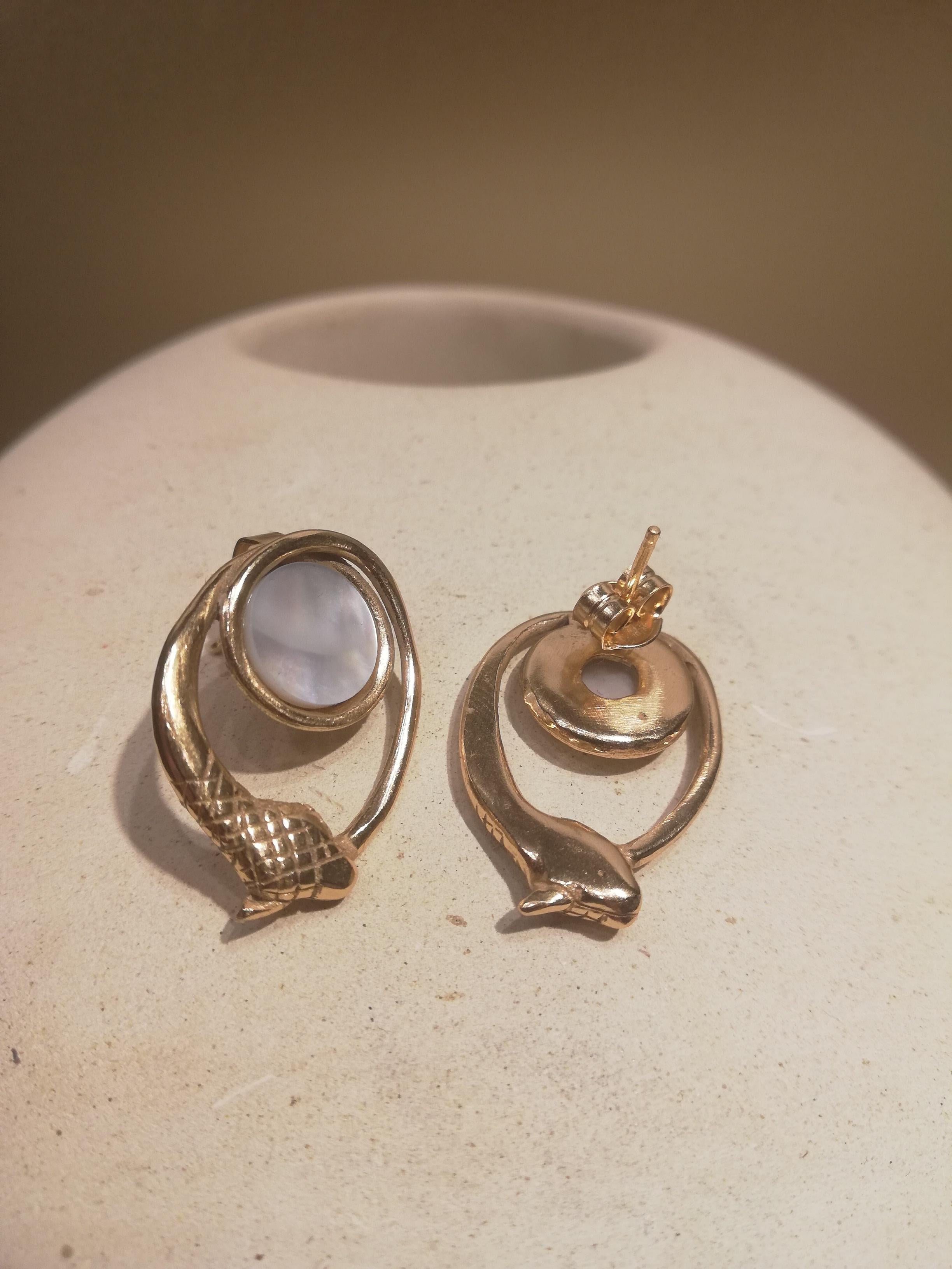Contemporary Giulia Barela Jewelry Infinity Earrings 18 Karat Gold For Sale