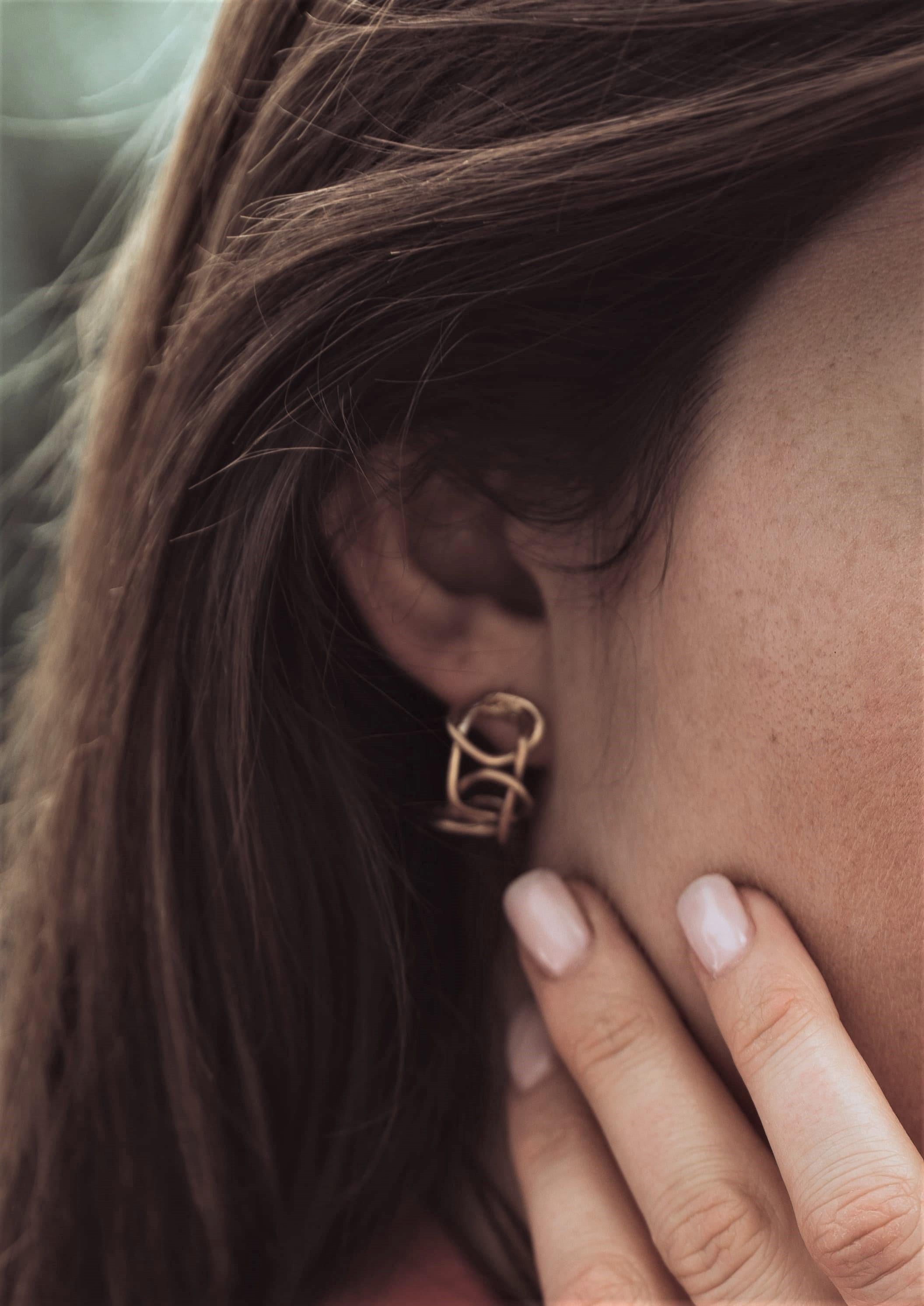 Giulia Barela Jewelry is handmade in the heart of Rome, Italy by master goldsmiths. All of our gold jewelry is unique. No two pieces are exactly the same because they are all handmade in gold. Giulia Barela designs her jewelry based on the beauty of