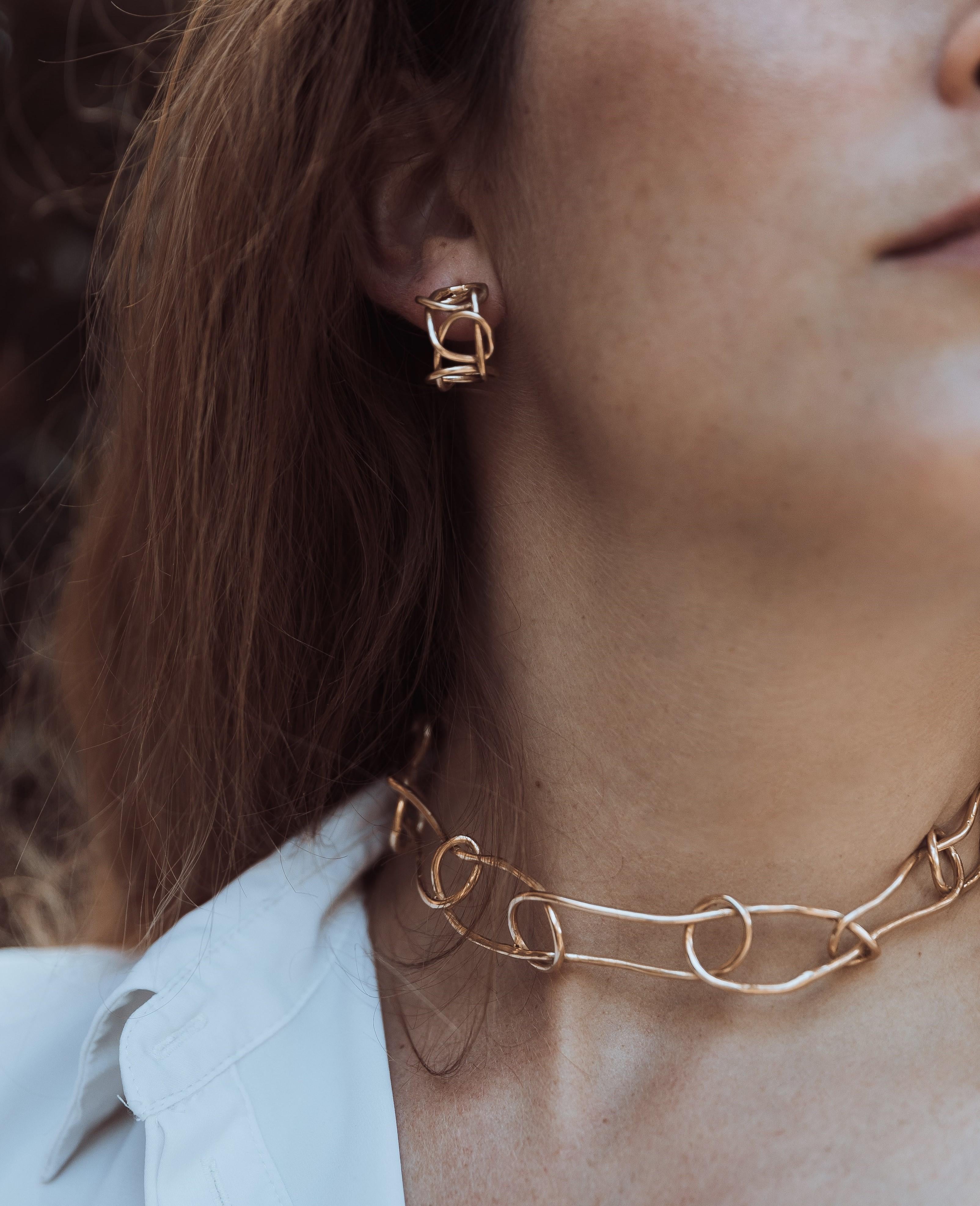 Women's Giulia Barela Jewelry Knot Light Earring 18 Karat Gold For Sale