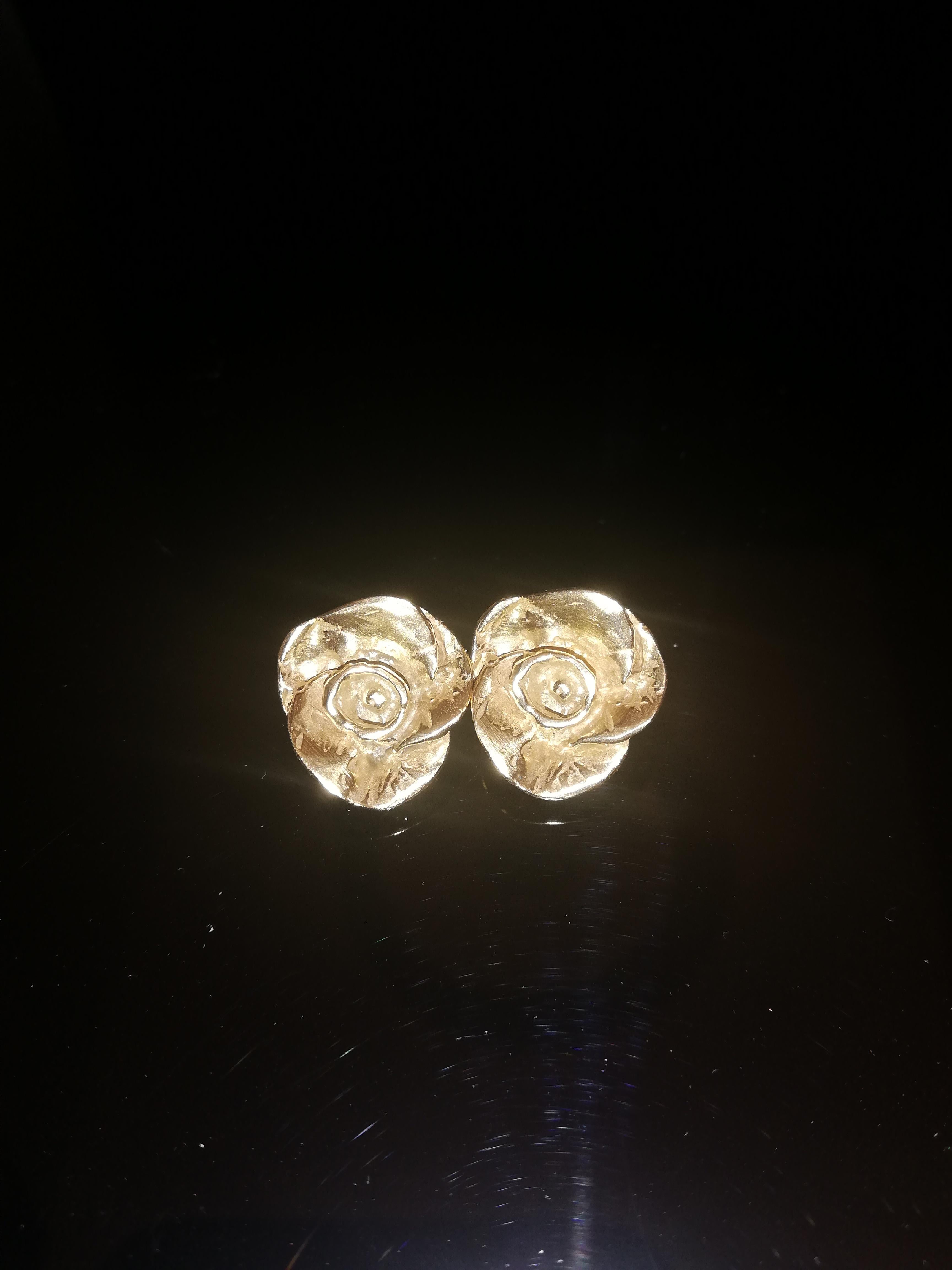 Giulia Barela Jewelry Rose Earrings 18 Karat Gold In New Condition For Sale In Rome, IT