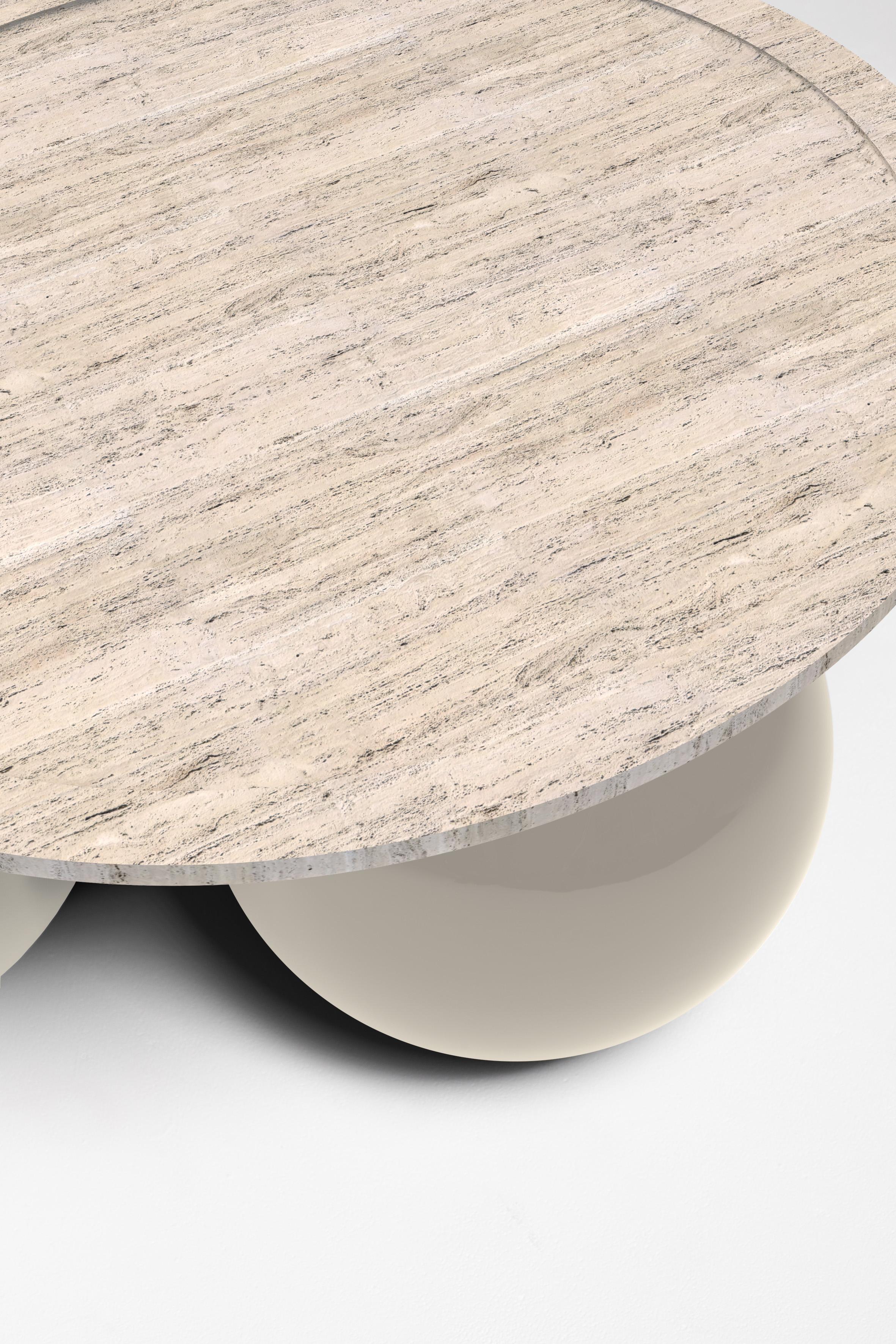 Giulia circular coffee table, Travertine top, Ivory lacquer In New Condition For Sale In Paris, IDF