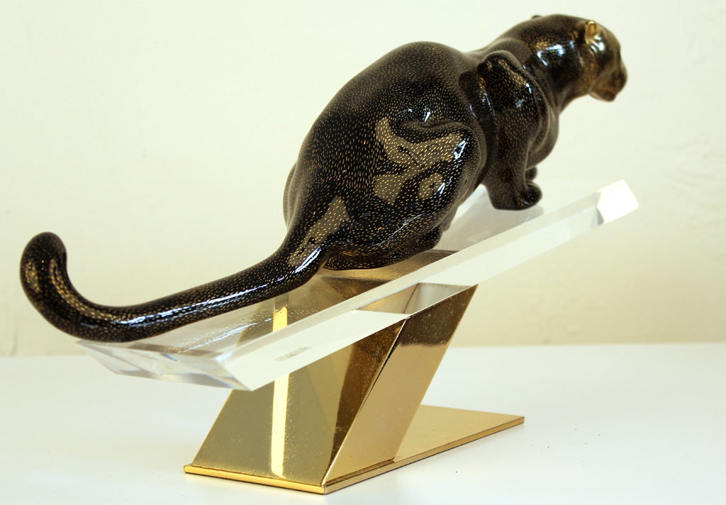 Hollywood Regency Giulia Mangani for Oggetti Italy Porcelain Panther Sculpture w/Lucite Brass Base