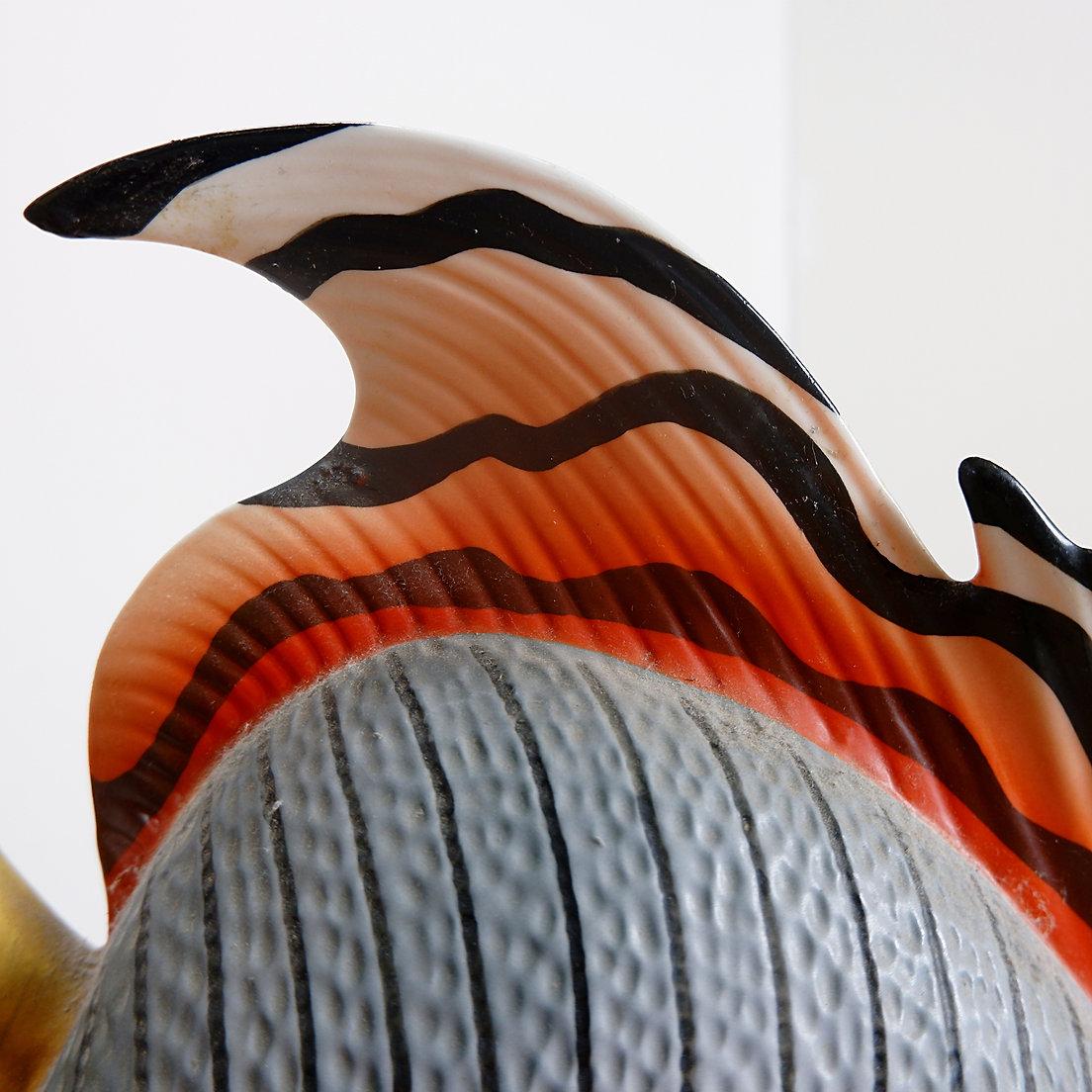 Giulia Mangani für Oggetti Porzellanskulptur einer Fischlampe - um 1980 (Italienisch) im Angebot