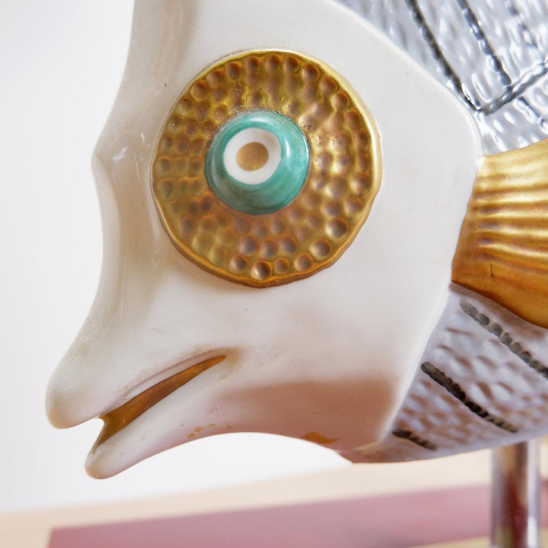 Giulia Mangani für Oggetti Porzellanskulptur einer Fischlampe - um 1980 im Angebot 2