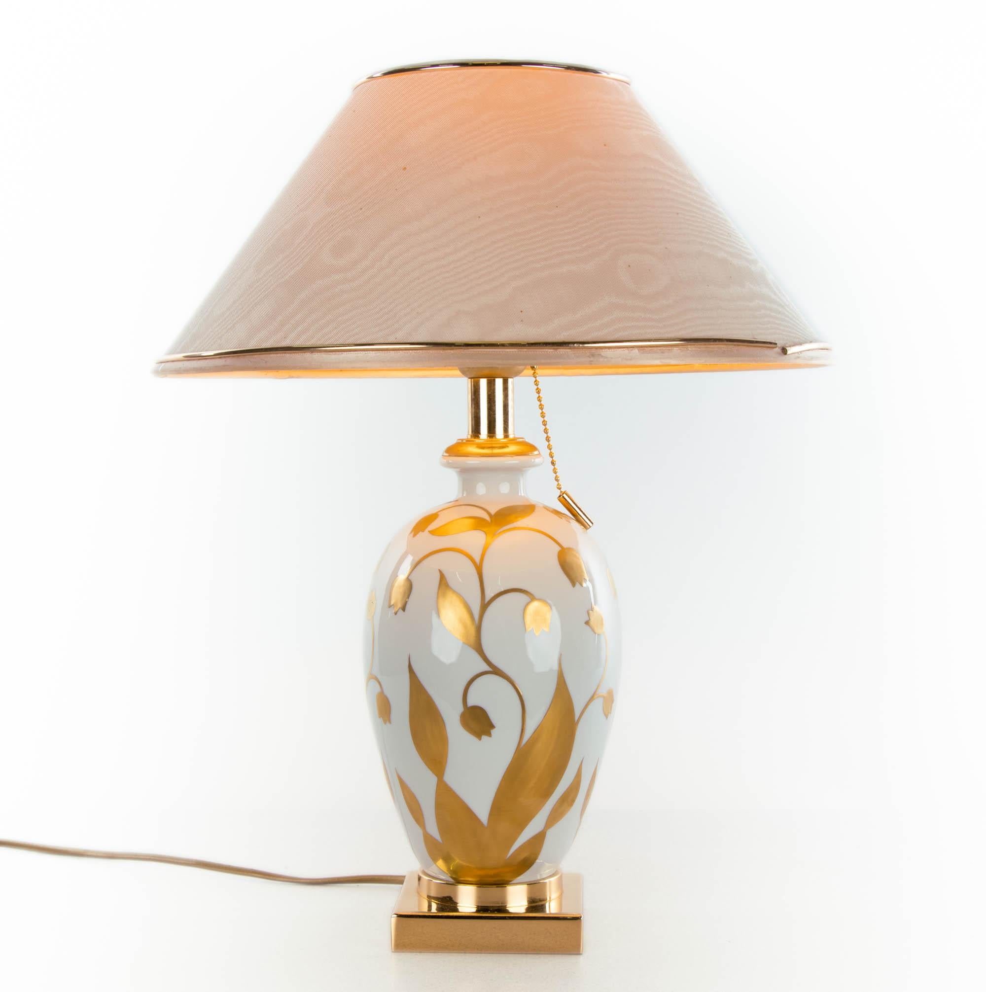 Hollywood Regency Giulia Mangani Porcelain Table Lamp - Lilium Collection, Italy, Florence