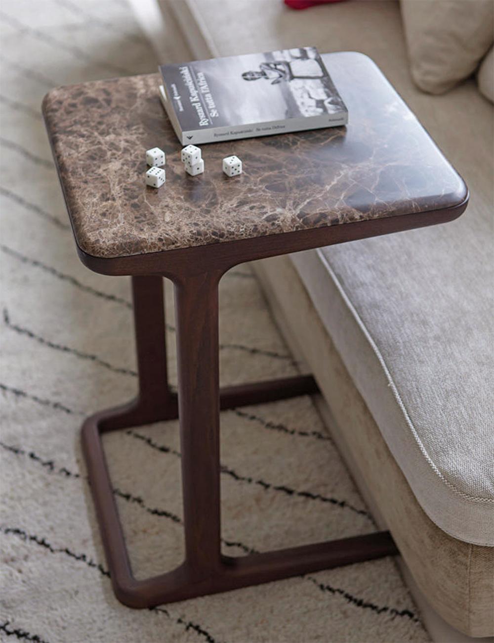 XXIe siècle et contemporain Table d'appoint Giulia en vente