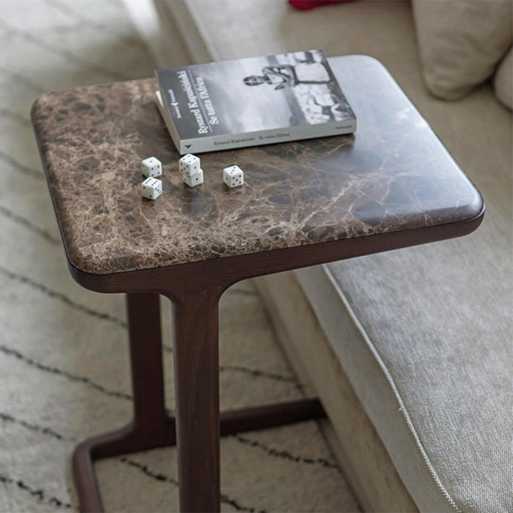 Marbre Table d'appoint Giulia en vente