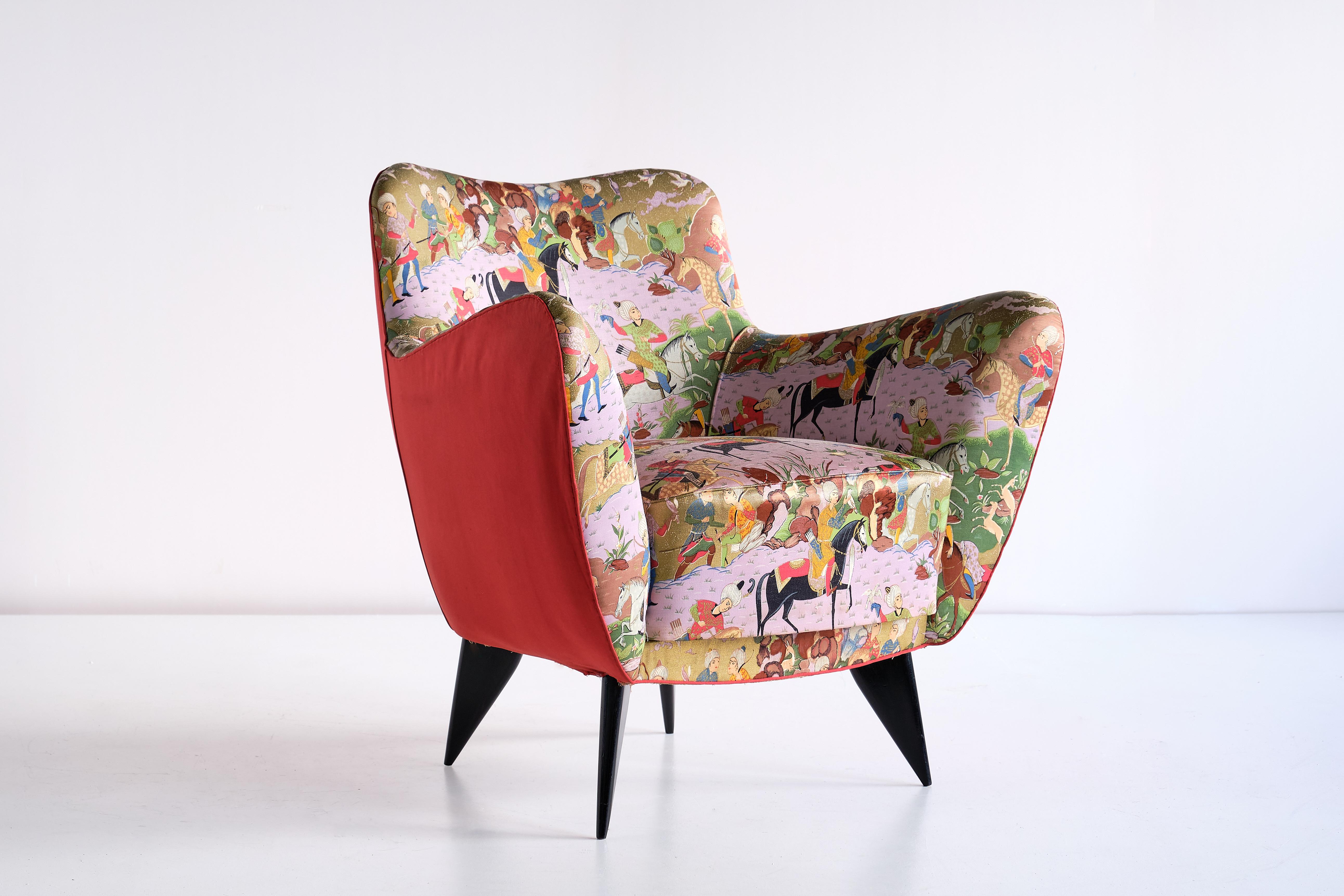 Giulia Veronesi Pair of Perla Armchairs in Chinoiserie Fabric, ISA Bergamo, 1952 1