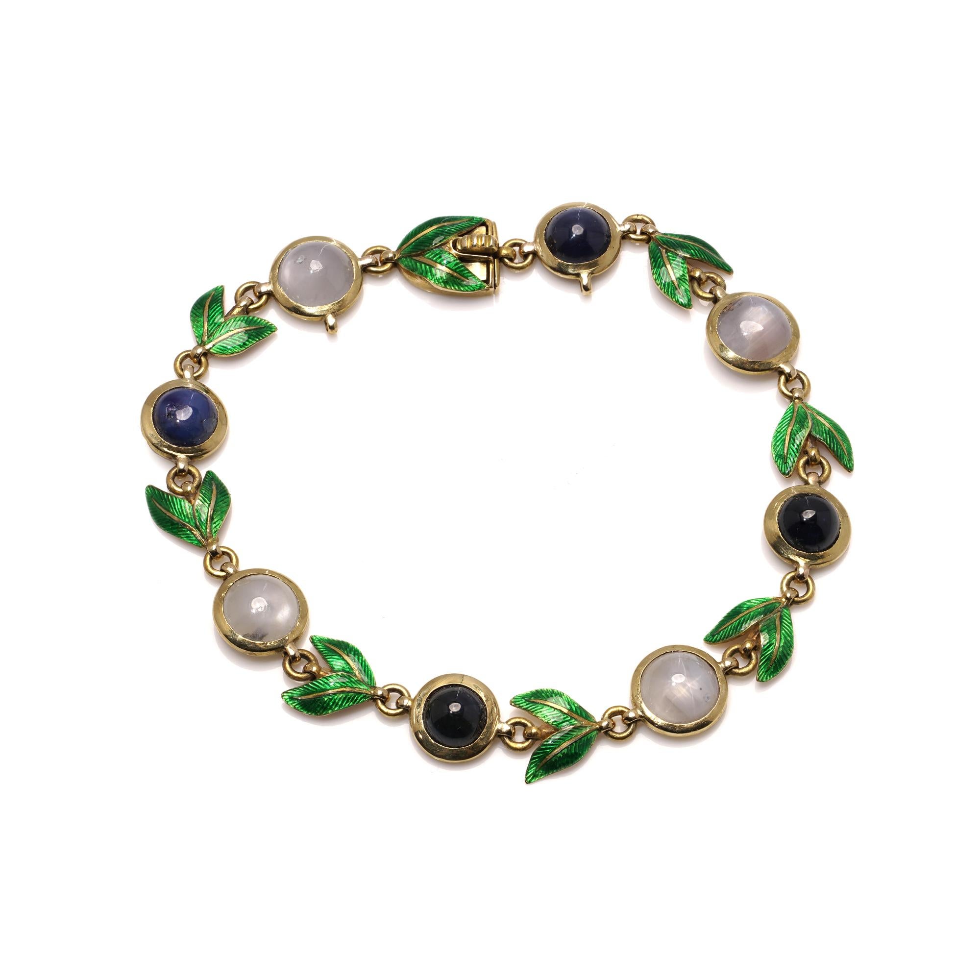 Giuliano 18kt gold bracelet with enamel, cabochon sapphires and moonstones For Sale 2