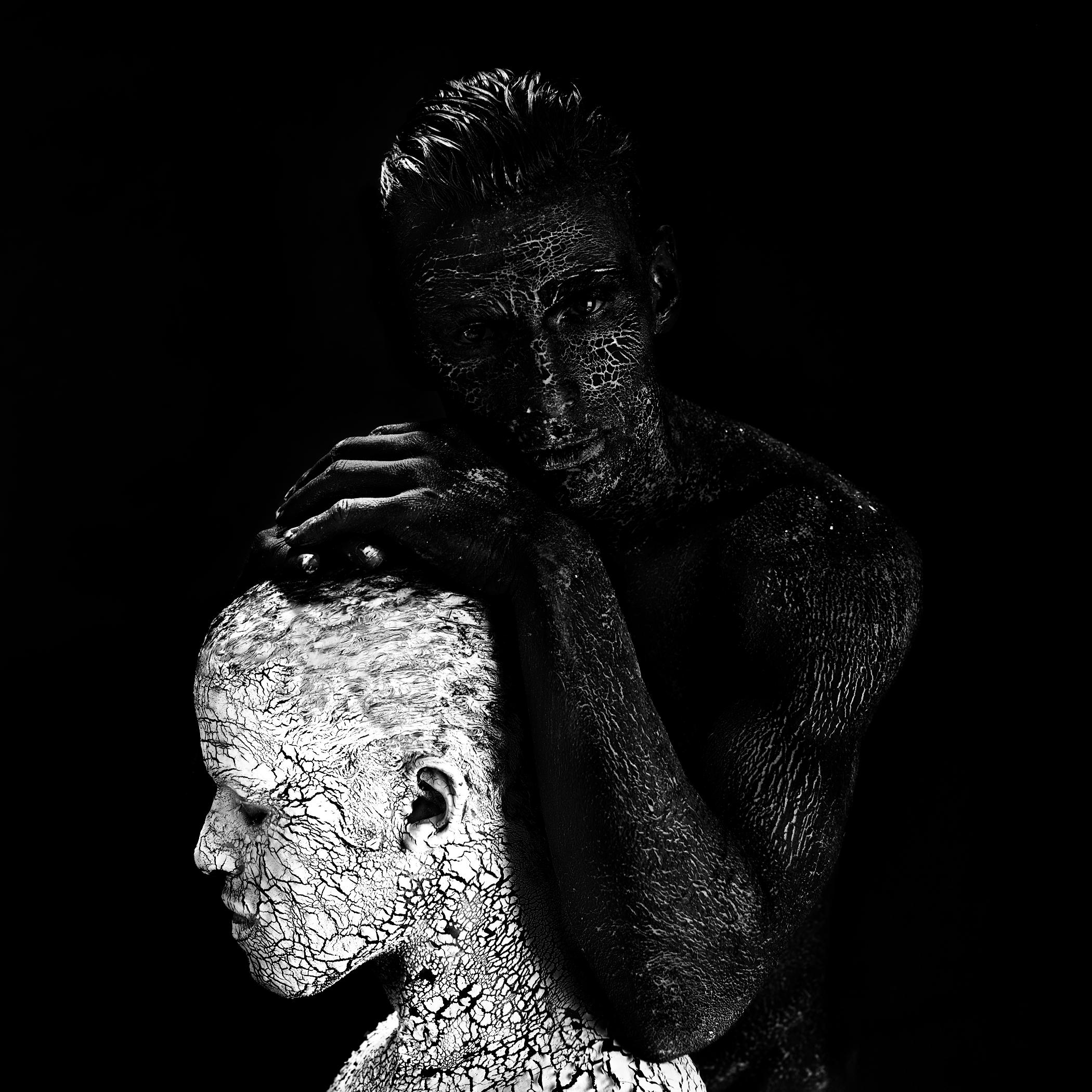 "OTRO 20" Fotografía 60" x 60" pulgadas Edición de 10 por Giuliano Bekor