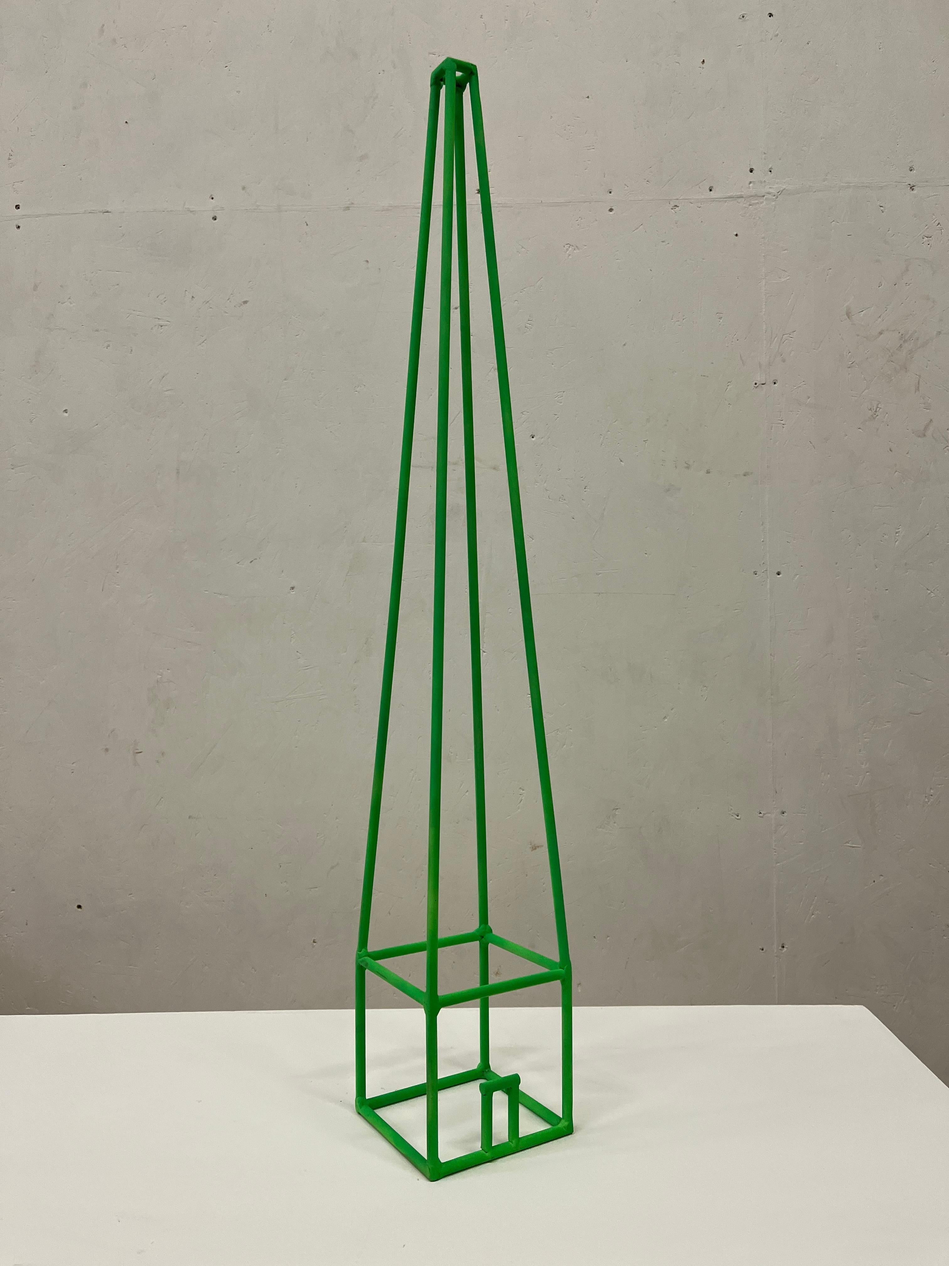 Babel Fluo_verde - Minimalist Sculpture by Giuliano Cataldo Giancotti