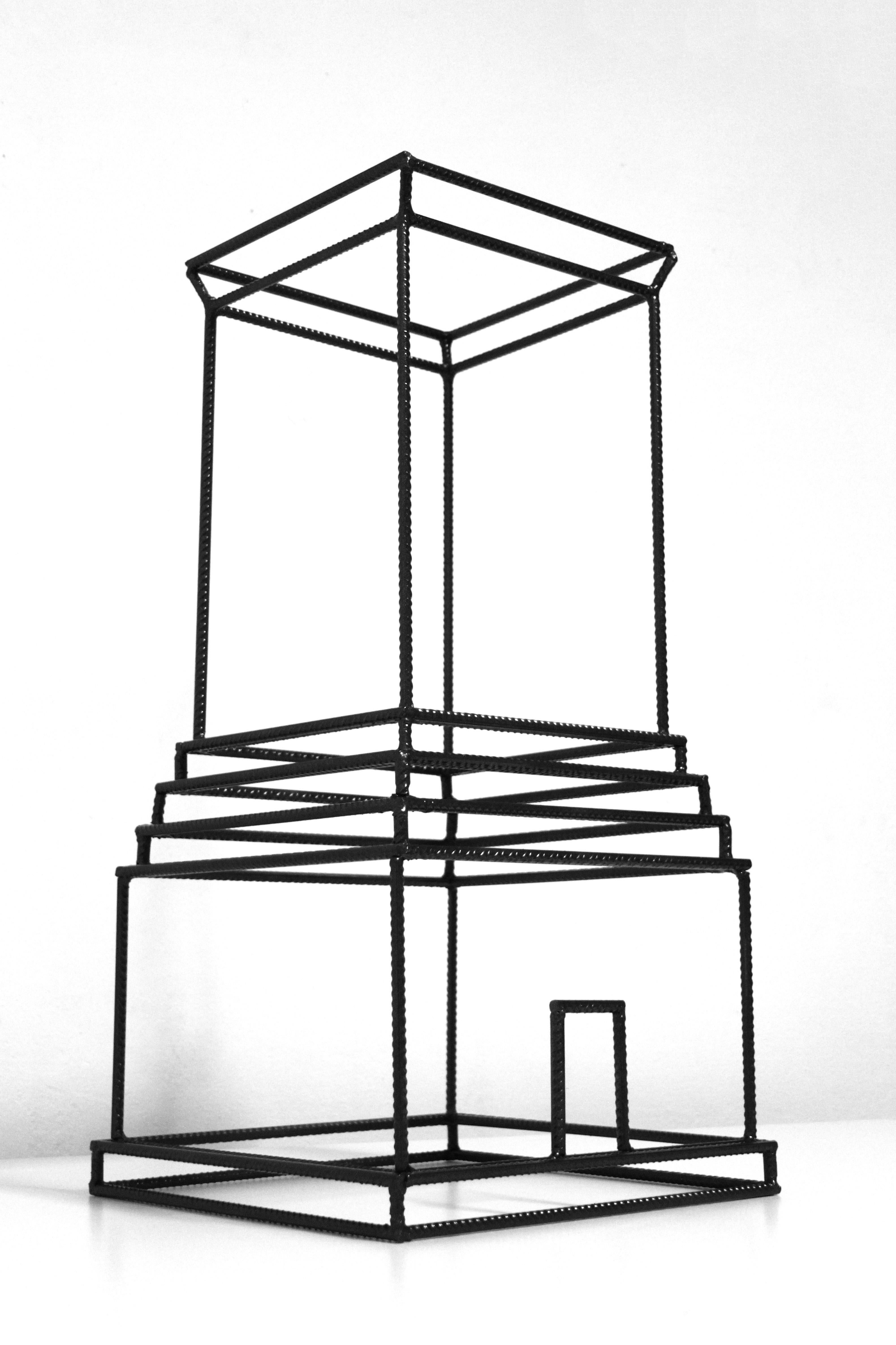 La torre del silenzio (Omaggio a Palmira)  - Sculpture by Giuliano Cataldo Giancotti